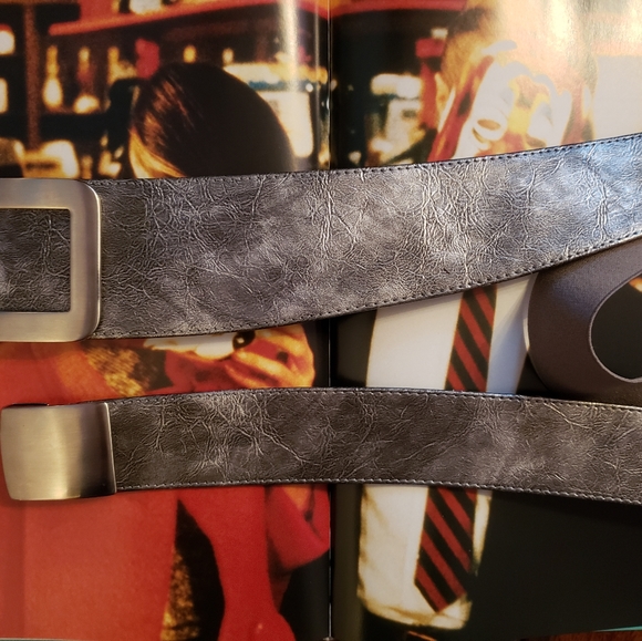 SUZI OHER  Silver belt - Picture 6 of 7